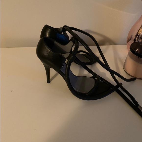 Black heeled sandals - Picture 3 of 5